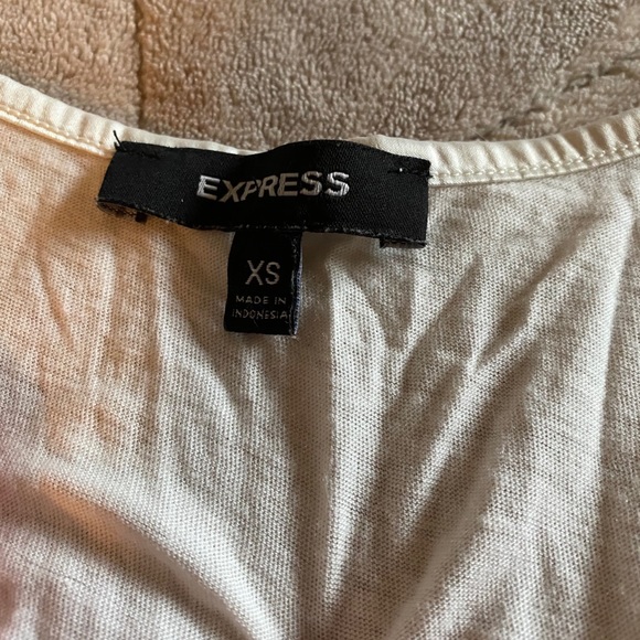 Women’s Express Tank - Picture 2 of 2